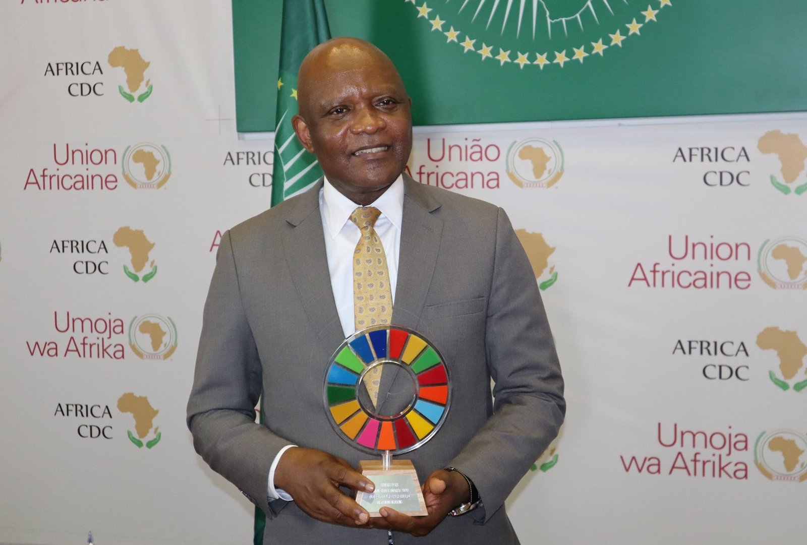 Africa CDC Director Awarded the Global Goalkeeper Award for 2020 for his role in fighting COVID-19