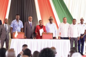 President William Ruto of Kenya and President Benedict Oramah of Afreximbank during the signing of multiple agreements on industrialisation in Mombasa, Kenya