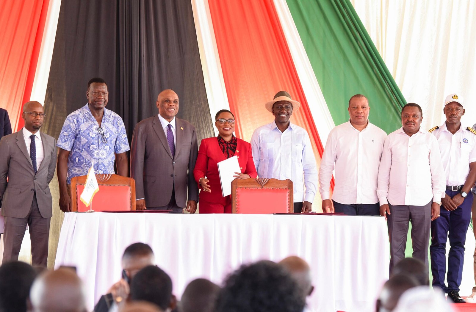 President William Ruto of Kenya and President Benedict Oramah of Afreximbank during the signing of multiple agreements on industrialisation in Mombasa, Kenya